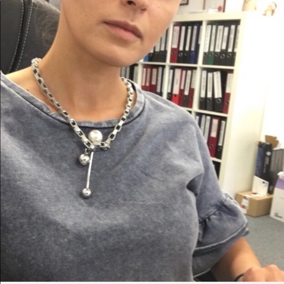 Trendy Imitation Pearl Silver Fashion Necklace - Picture 4 of 4